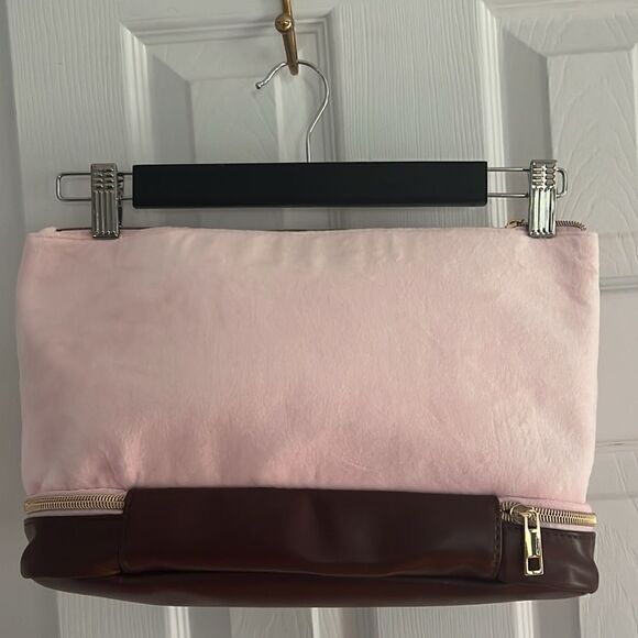 Juicy Couture Large Cosmetic Bag in Pink & Brown Scottie Dog - Picture 13 of 16